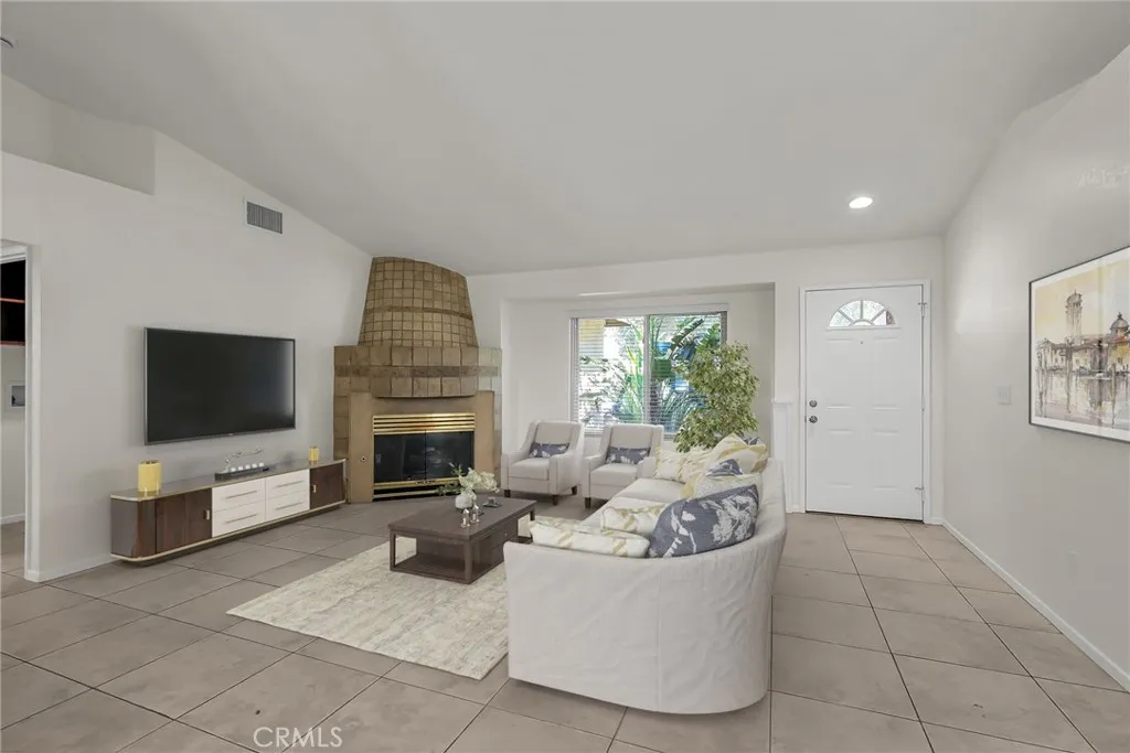 69987 Brookview Way, Cathedral City, California 92234 home-pic-9