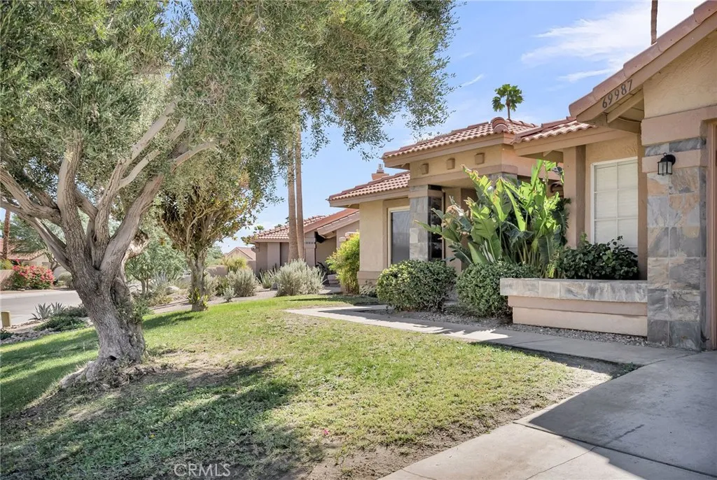 69987 Brookview Way, Cathedral City, California 92234 home-pic-5