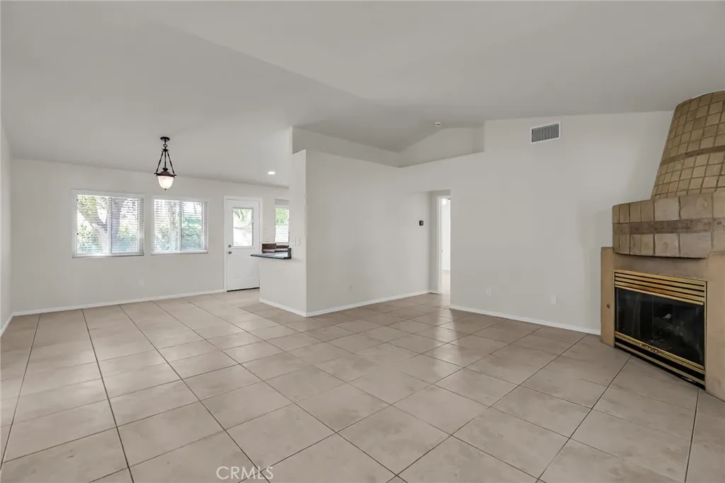 69987 Brookview Way, Cathedral City, California 92234 home-pic-13