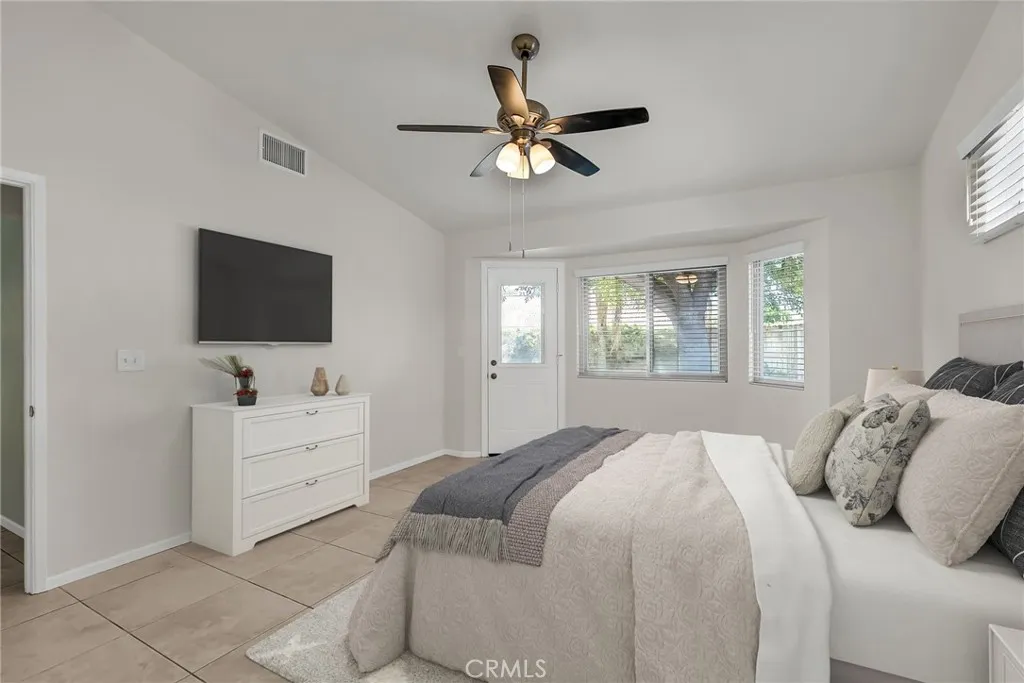 69987 Brookview Way, Cathedral City, California 92234 home-pic-26