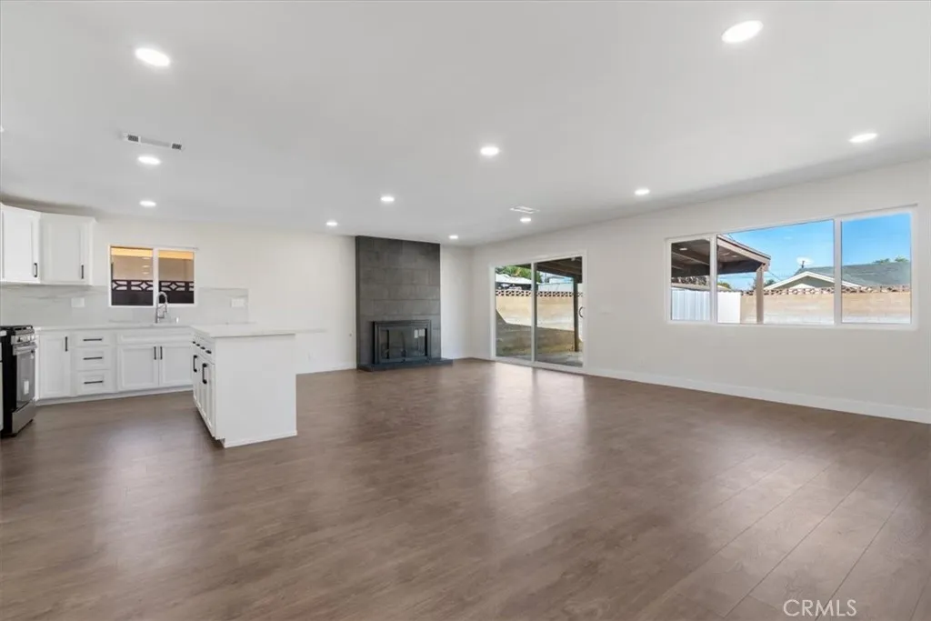 133 E Avenue Q4, Palmdale, California 93550 home-pic-14