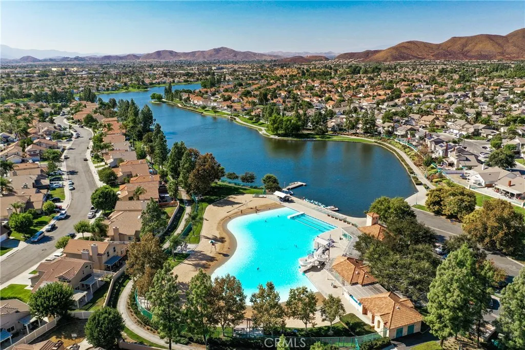 30429 Meadow Run Place, Menifee, California 92584 home-pic-24