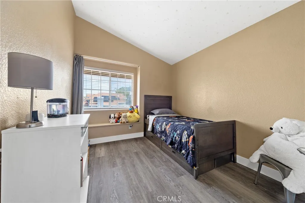 30429 Meadow Run Place, Menifee, California 92584 home-pic-15