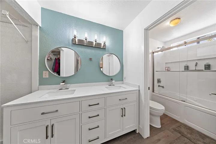 30429 Meadow Run Place, Menifee, California 92584