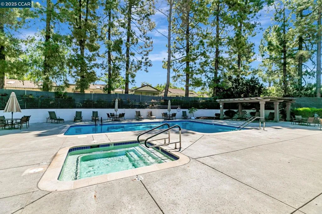 8366 Riesling Way, San Jose, California 95135 home-pic-41