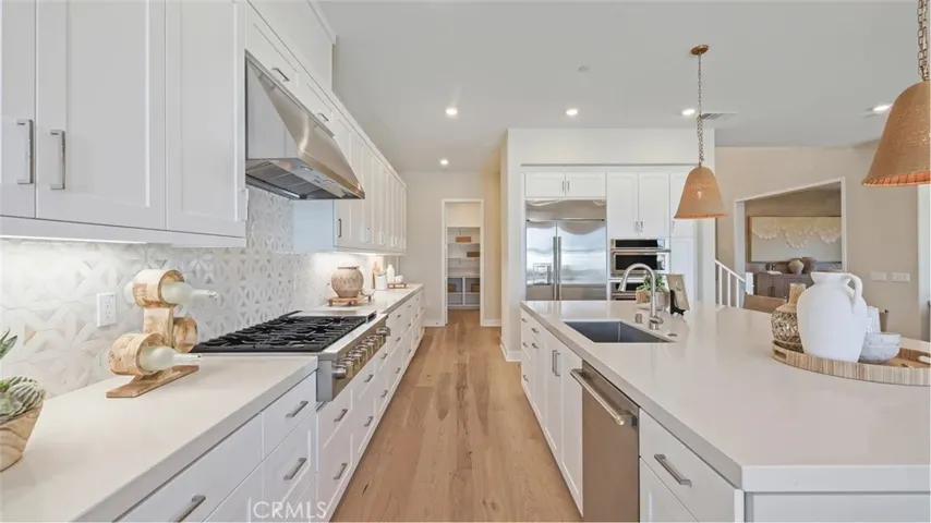Photos shown are of model only- not actual homesite.