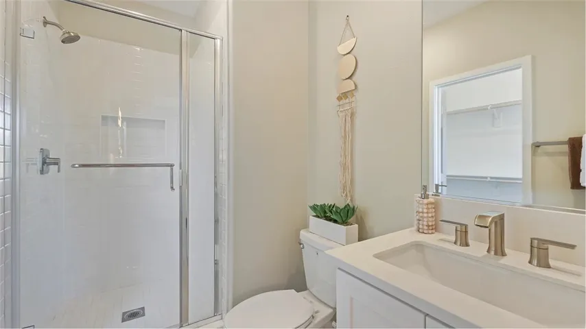 Photos shown are of model only- not actual homesite.
