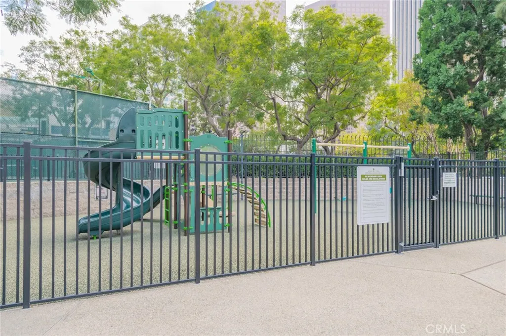 800 W 1st Street 504, Los Angeles, California 90012 home-pic-8