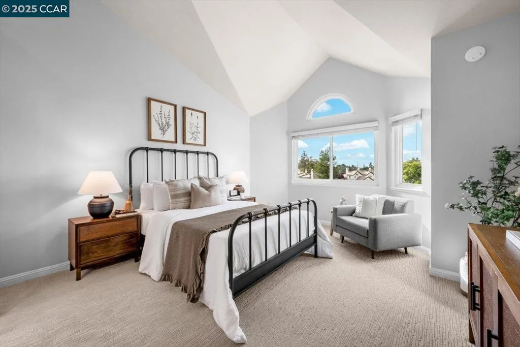 1280 Shell Cir, Clayton, California 94517 home-pic-19