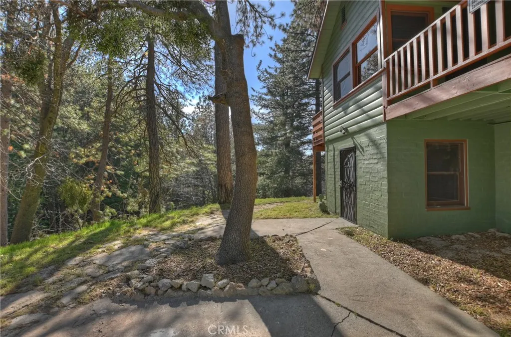 617 Acacia, Crestline, California 92325 home-pic-42