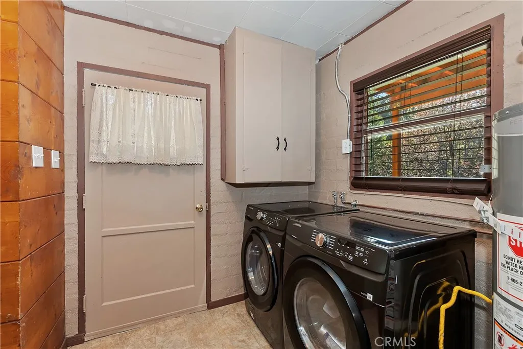617 Acacia, Crestline, California 92325 home-pic-39