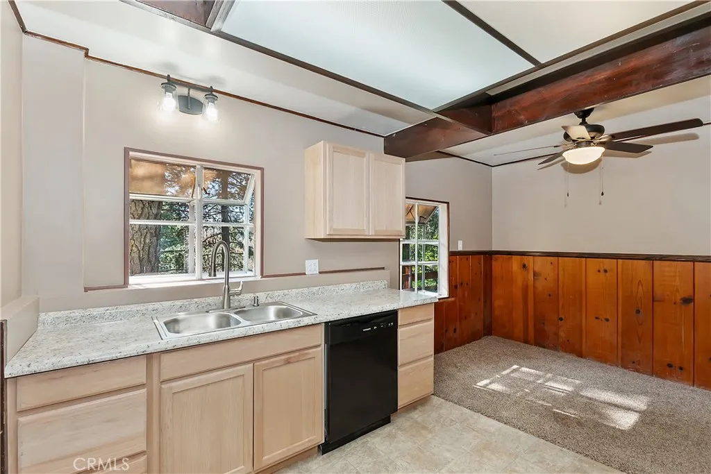 617 Acacia, Crestline, California 92325 home-pic-13