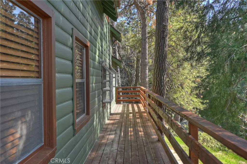 617 Acacia, Crestline, California 92325 home-pic-7
