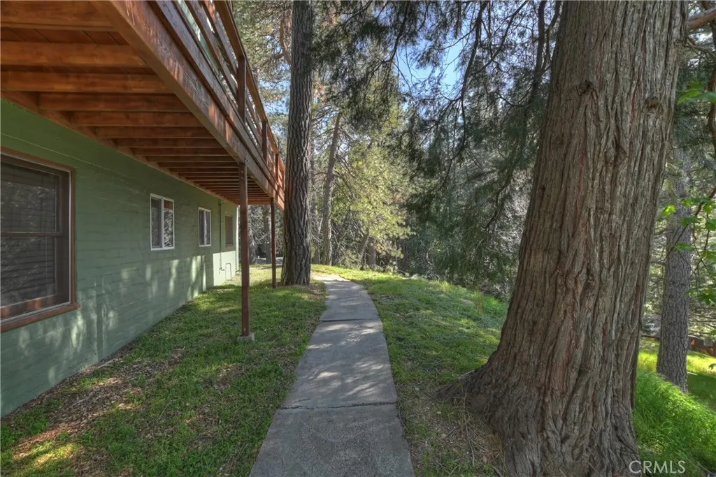 617 Acacia, Crestline, California 92325 home-pic-44