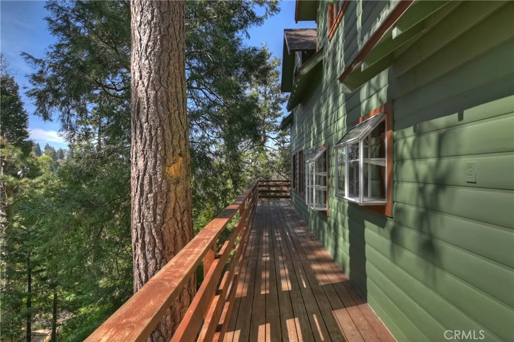 617 Acacia, Crestline, California 92325 home-pic-8