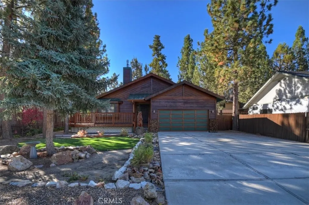 524 E Mountain View, Big Bear City, California 92314 home-pic-2