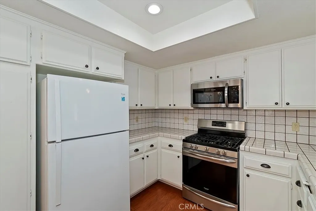 524 E Mountain View, Big Bear City, California 92314 home-pic-15