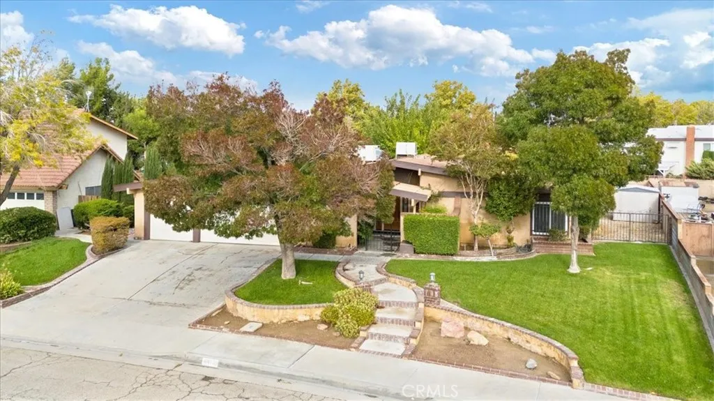 44028 Galion Avenue, Lancaster, California 93536 home-pic-6