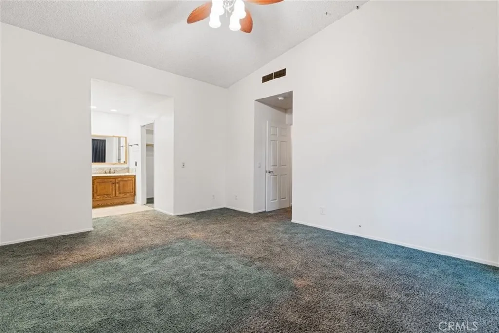 44028 Galion Avenue, Lancaster, California 93536 home-pic-19