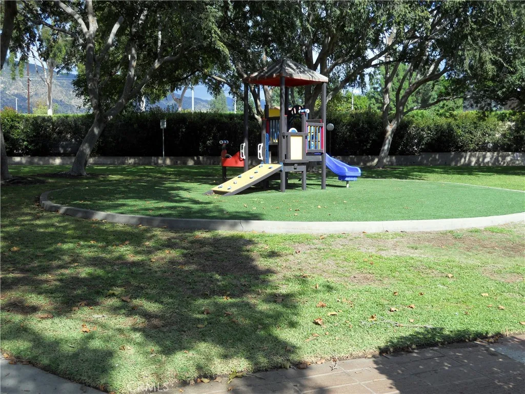 750 E 5th Street 51, Azusa, California 91702 home-pic-52