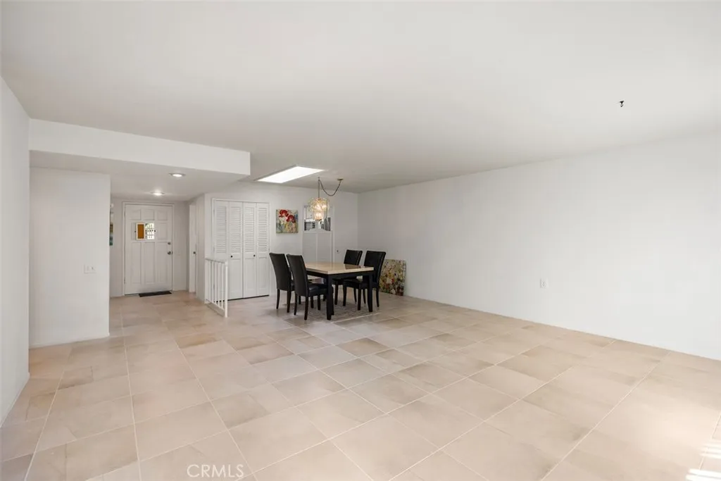 3346 Bahia Blanca E A, Laguna Woods, California 92637 home-pic-9