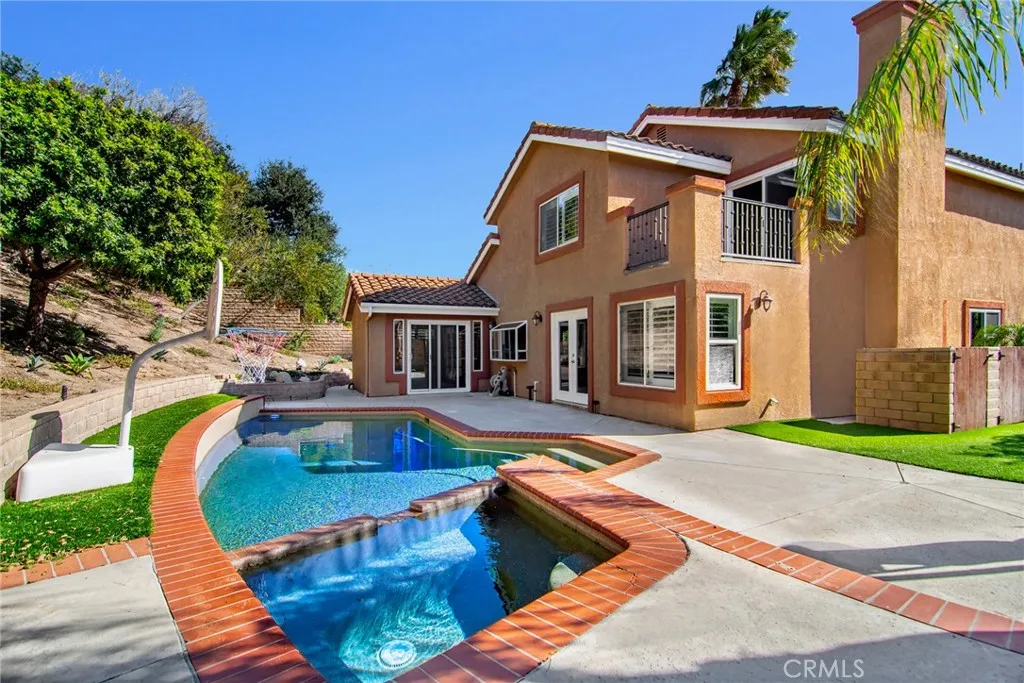 951 Firestone Circle, Simi Valley, California 93065 home-pic-33