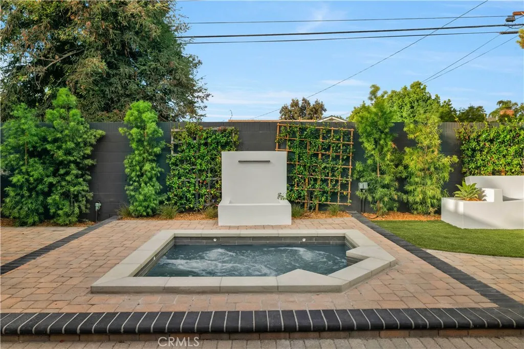 17841 Lucero, Tustin, California 92780 home-pic-33