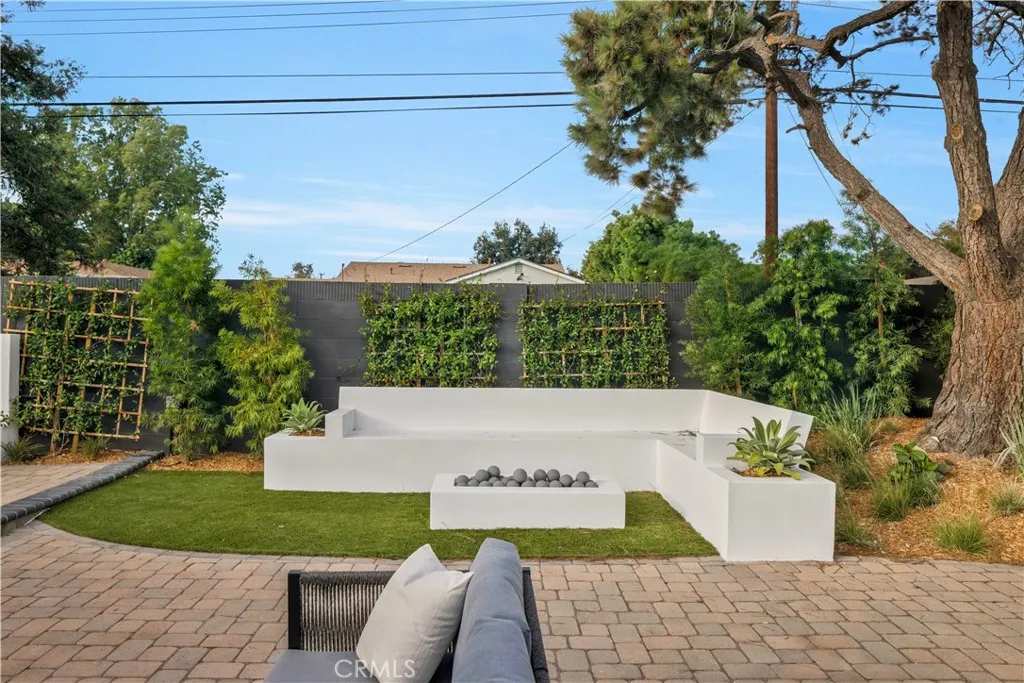 17841 Lucero, Tustin, California 92780 home-pic-31