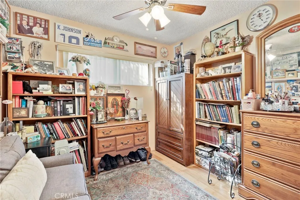 2334 Highbury, Los Angeles, California 90032 home-pic-15