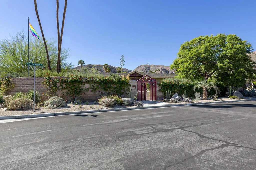 67931 Valley Vista Drive, Cathedral City, California 92234 home-pic-3