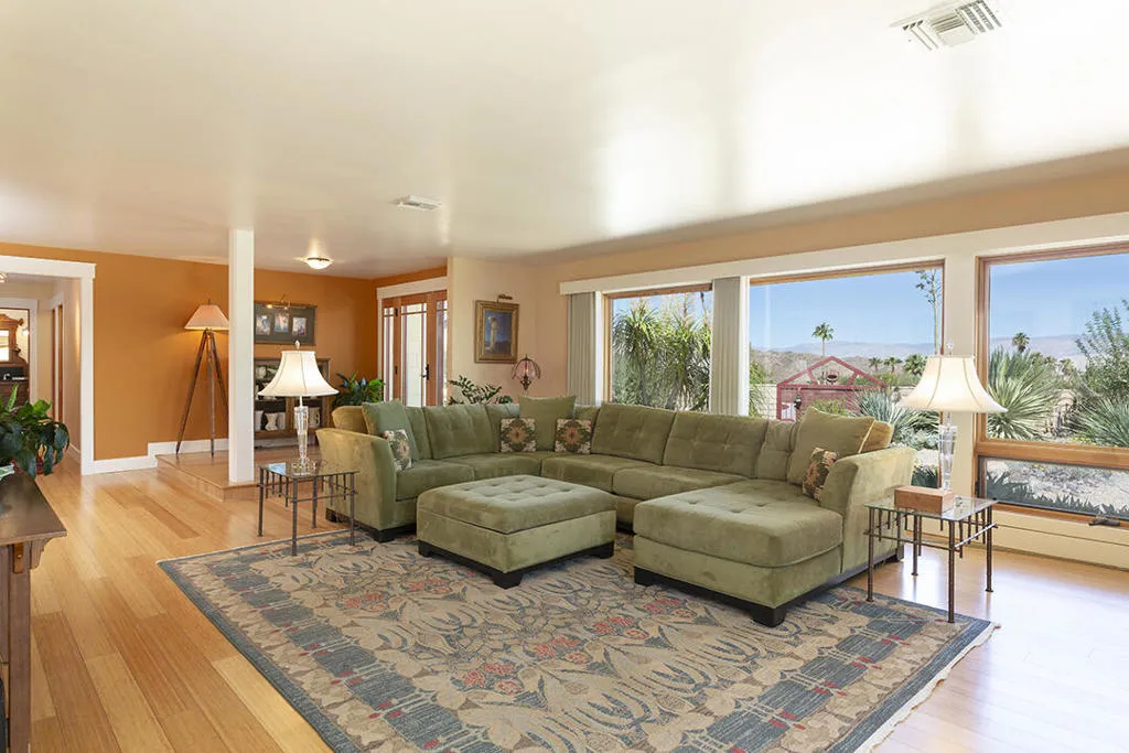 67931 Valley Vista Drive, Cathedral City, California 92234 home-pic-12