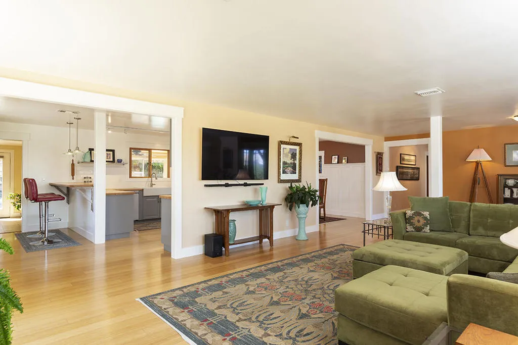 67931 Valley Vista Drive, Cathedral City, California 92234 home-pic-16