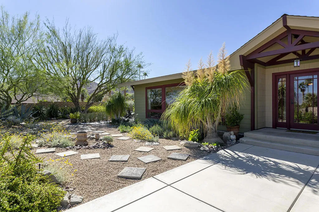 67931 Valley Vista Drive, Cathedral City, California 92234 home-pic-6
