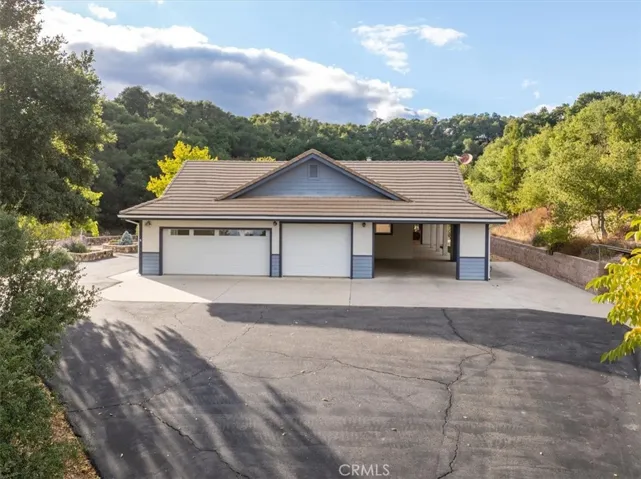 4242 Las Tablas Willow Creek Road, Paso Robles, California 93446 — photo 4