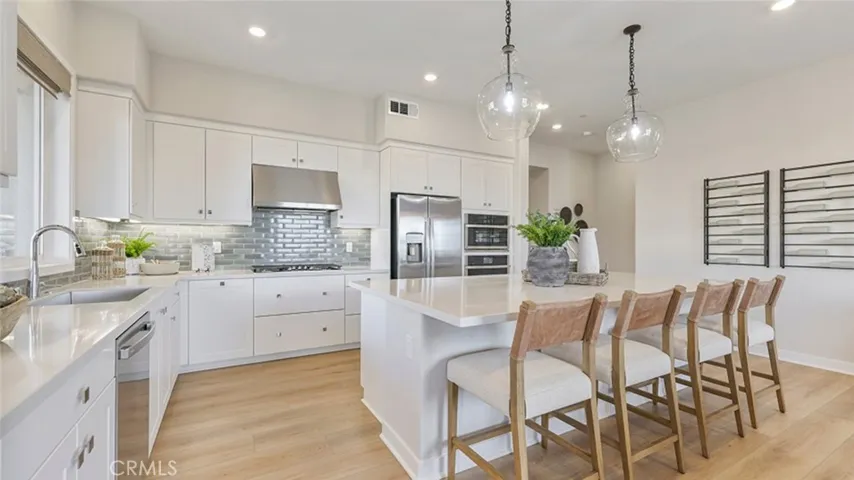 Photos shown are of model only- not actual homesite.