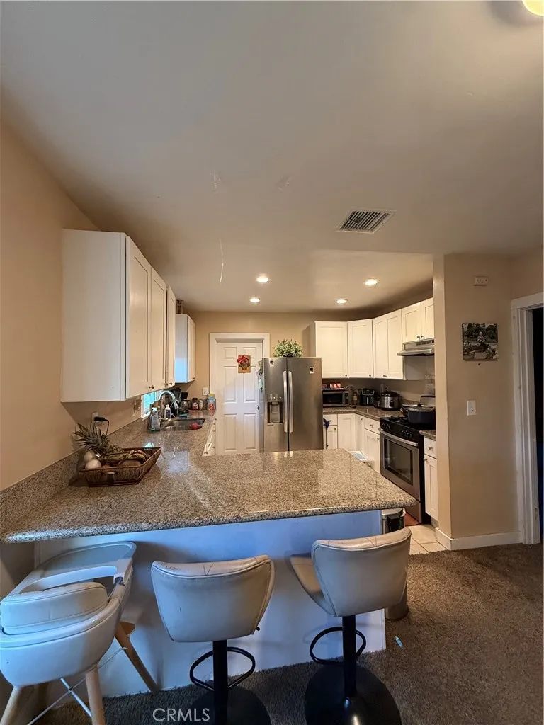 3040 N F, San Bernardino, California 92405 home-pic-2