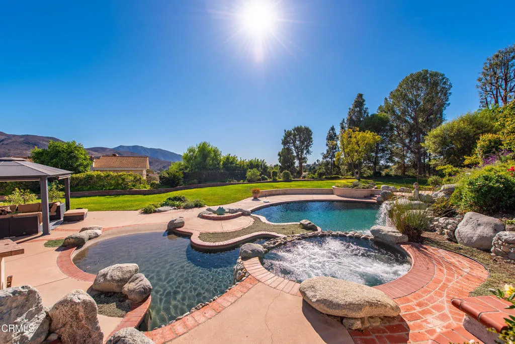7033 Quito Court, Camarillo, California 93012 home-pic-1