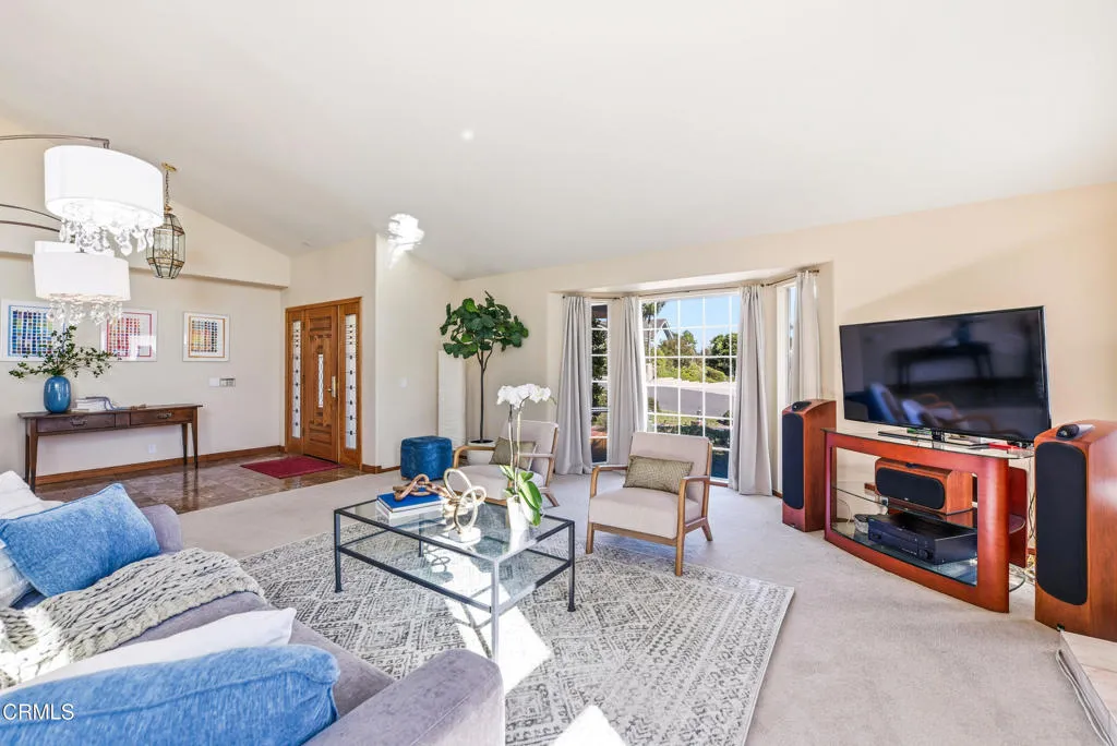 7033 Quito Court, Camarillo, California 93012 home-pic-5