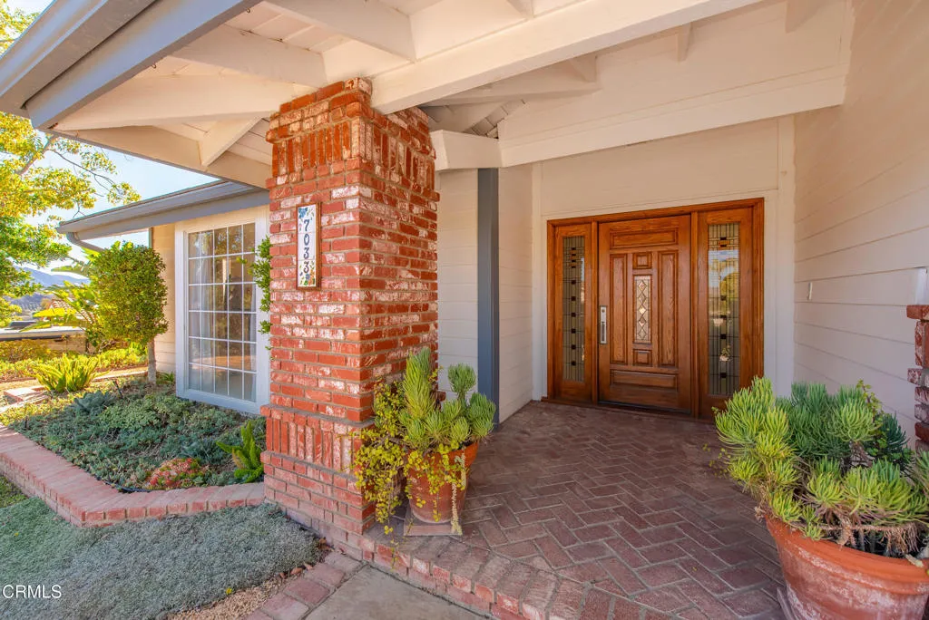 7033 Quito Court, Camarillo, California 93012 home-pic-4