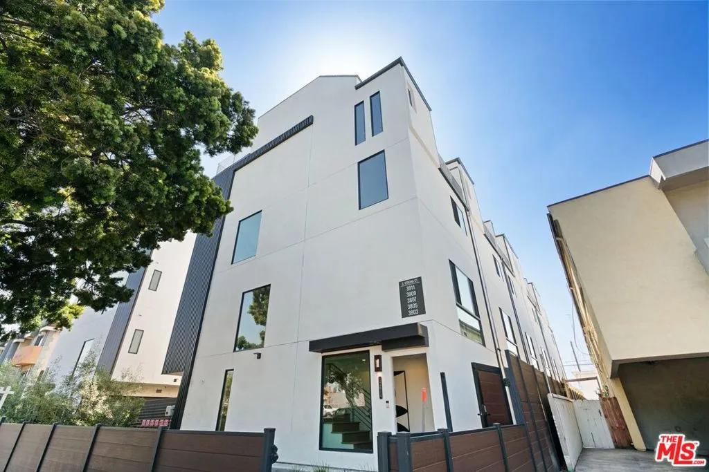 3809 S Verona Court, Los Angeles, California 90066 home-pic-20