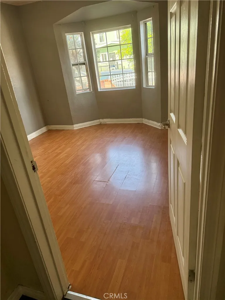 248 E 110th St, Los Angeles, California 90061 home-pic-4