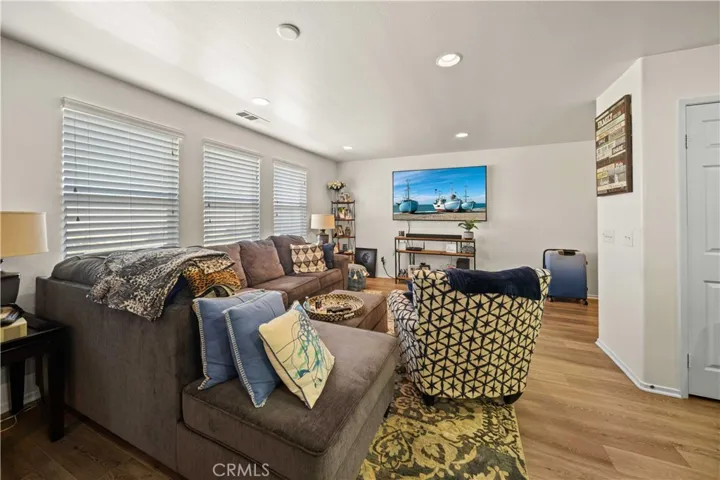 3339 James, Lancaster, California 93535