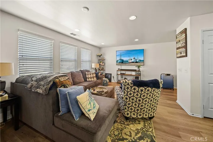 3339 James, Lancaster, California 93535