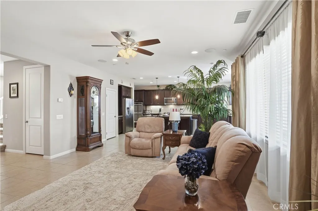 28079 Millstream Court, Menifee, California 92585 home-pic-14