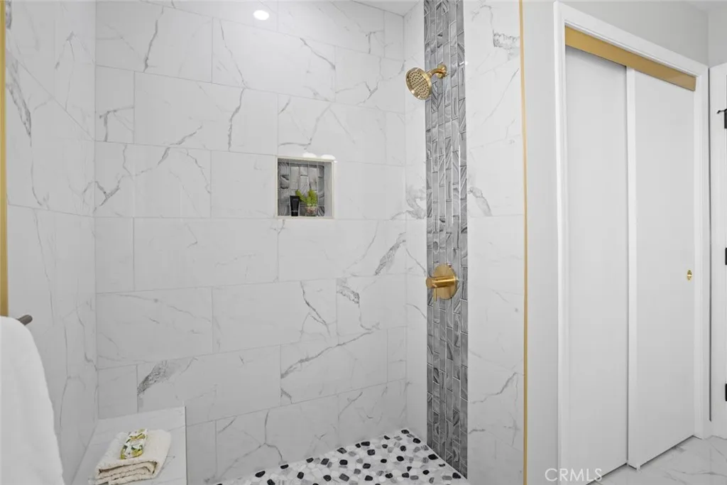 1420 Pine Tree Court, La Habra, California 90631 home-pic-21