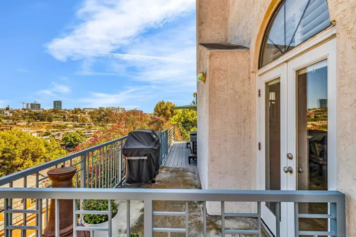 3009 Union St 18, San Diego, California 92103