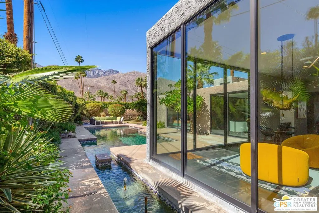 1075 E Suntan Lane, Palm Springs, California 92264 home-pic-33