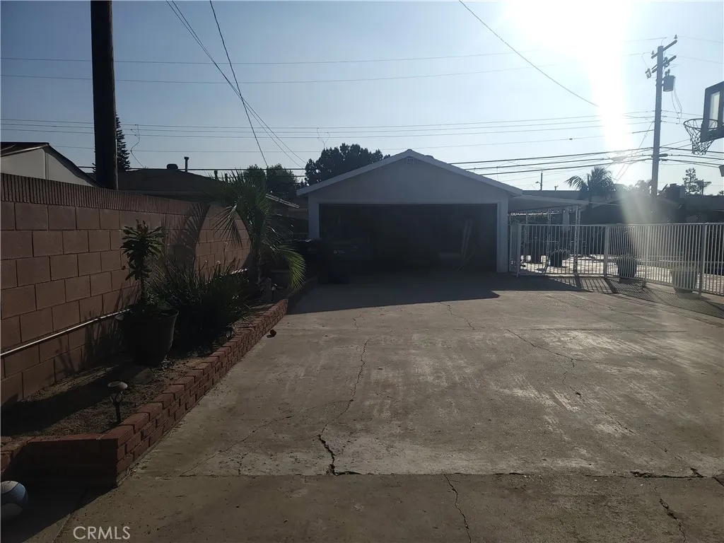 7214 Luxor Street, Downey, California 90241 home-pic-32