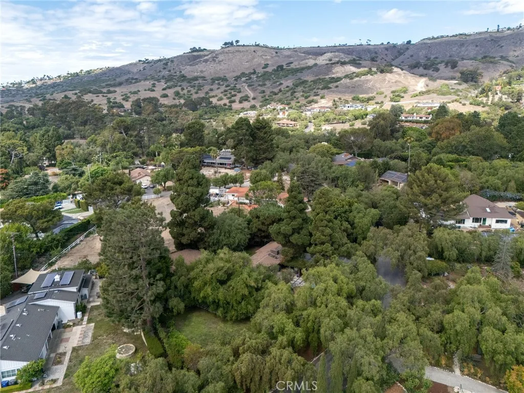 7 Cinnamon Lane, Rancho Palos Verdes, California 90275 home-pic-40