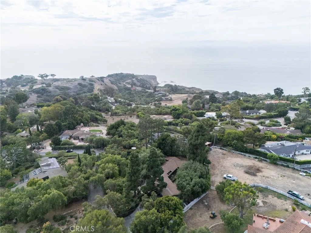 7 Cinnamon Lane, Rancho Palos Verdes, California 90275 home-pic-38